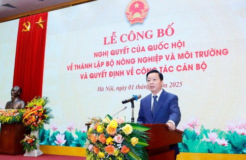 Phó Thủ tướng Trần Hồng Hà dự Hội nghị triển khai Nghị quyết của Quốc hội thành lập Bộ Nông nghiệp và Môi trường